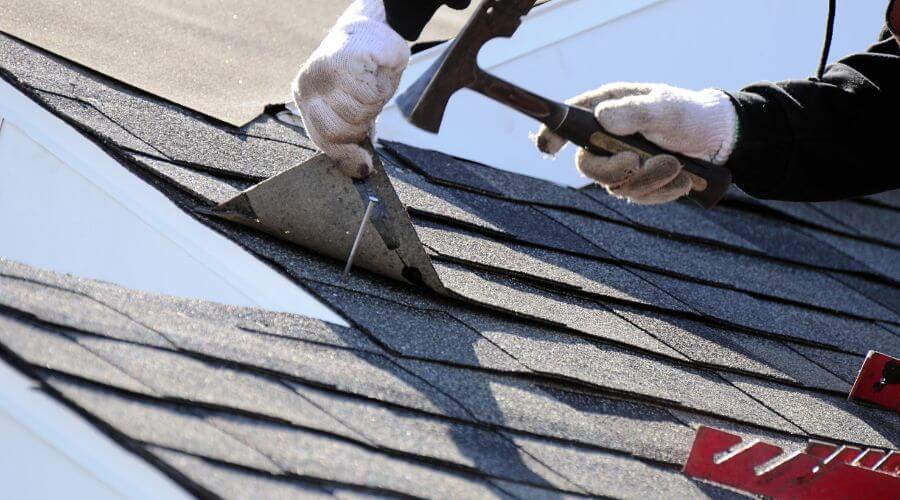 Professional gutter cleaning in Elk City, OK